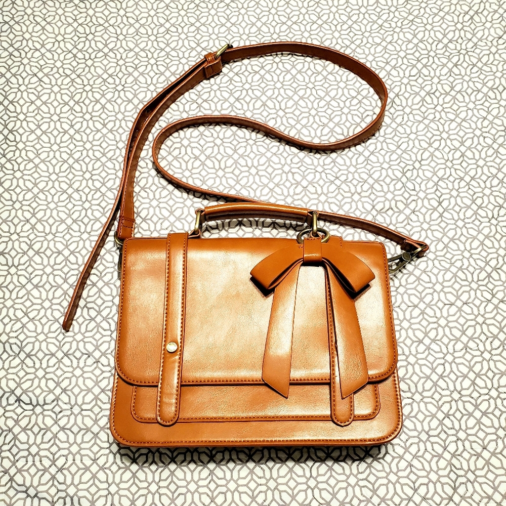 ECOSUS Vintage Vegan Leather Crossbody